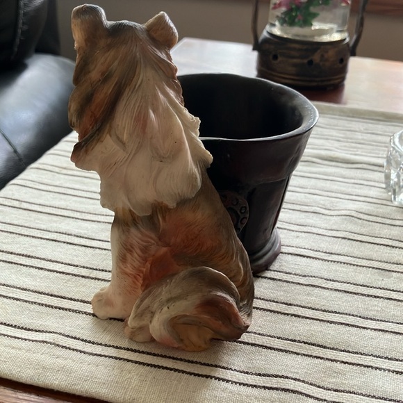 Vintage Collie resin Figurine planter or treat holder. - Picture 6 of 12